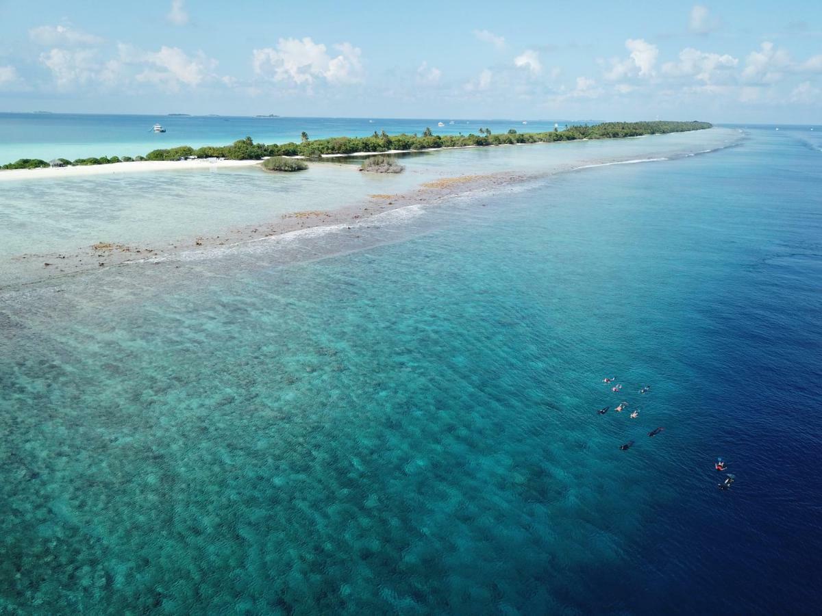 Atollkey Beach Villa Dhigurah  Exterior photo