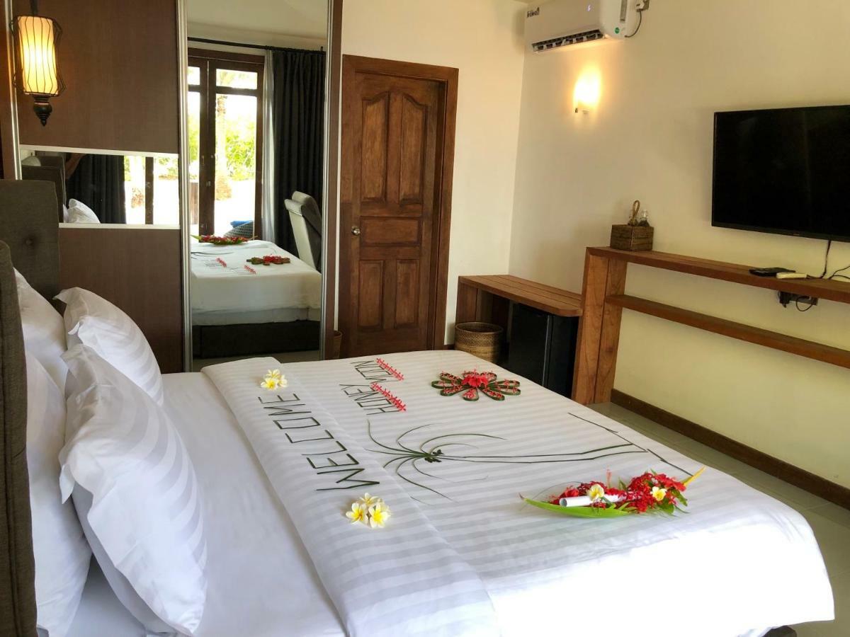 Atollkey Beach Villa Dhigurah  Exterior photo